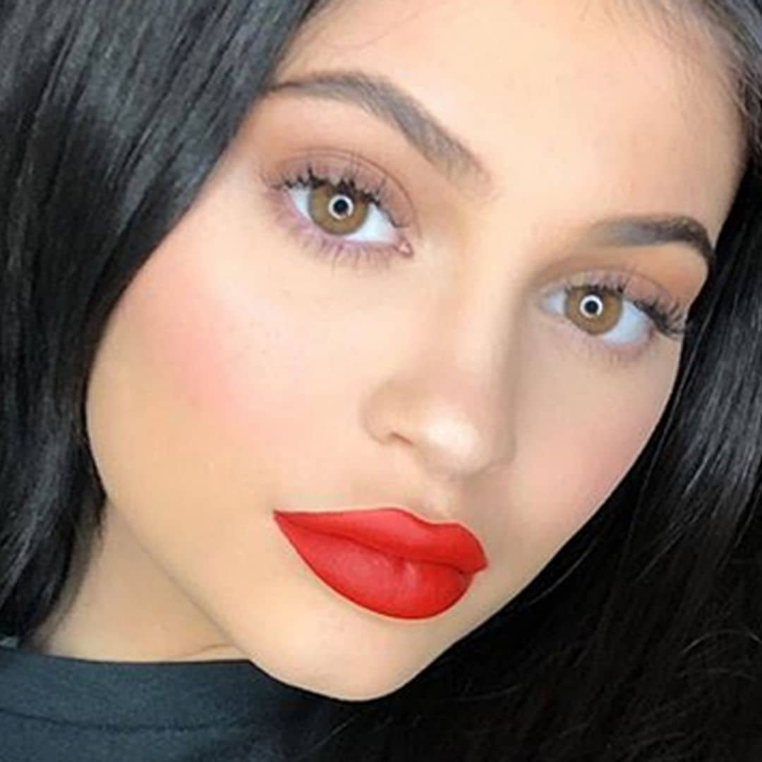 ¿Cuál es la nueva obsesión 'make up' de Kylie Jenner?