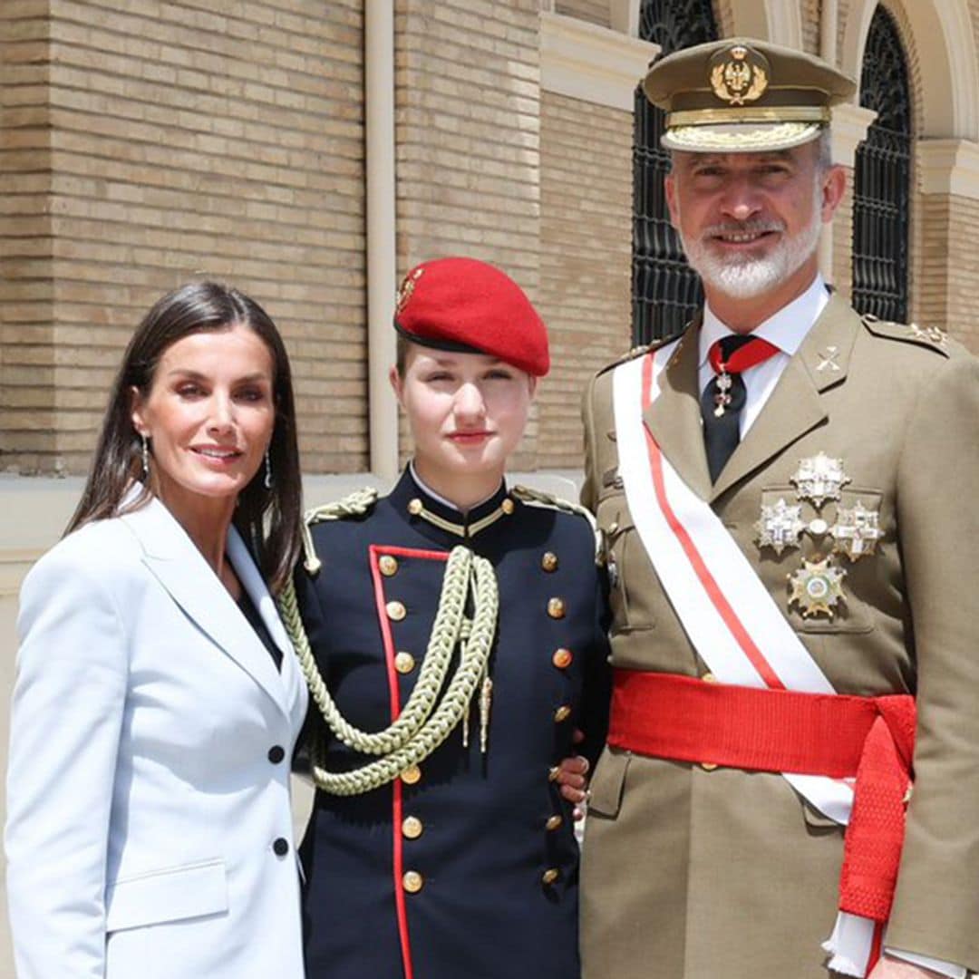 Del reencuentro con Leonor al orgullo de doña Letizia: los mejores momentos del 40 aniversario de la jura de bandera del Rey