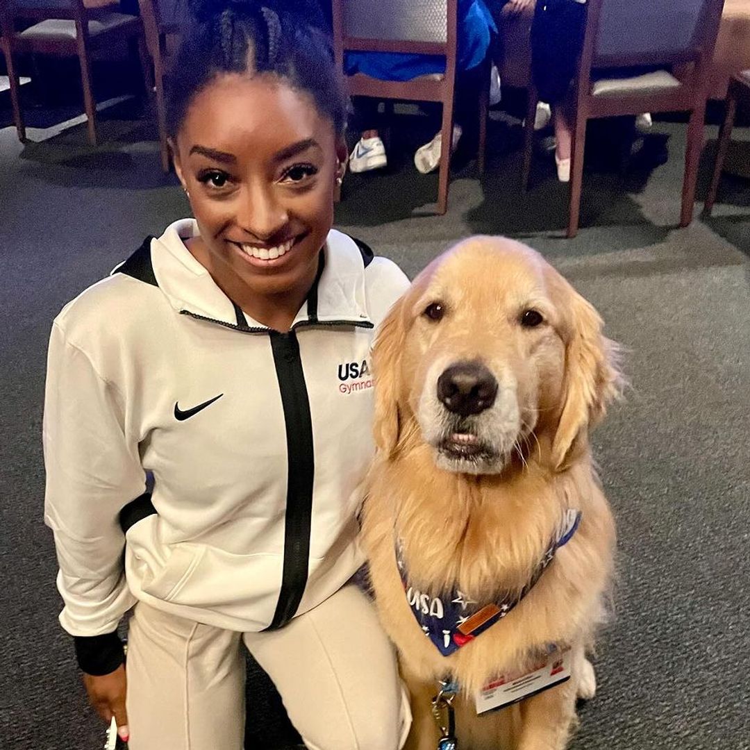 'Beacon', el adorable perrito que apoya a las gimnastas del equipo estadounidense