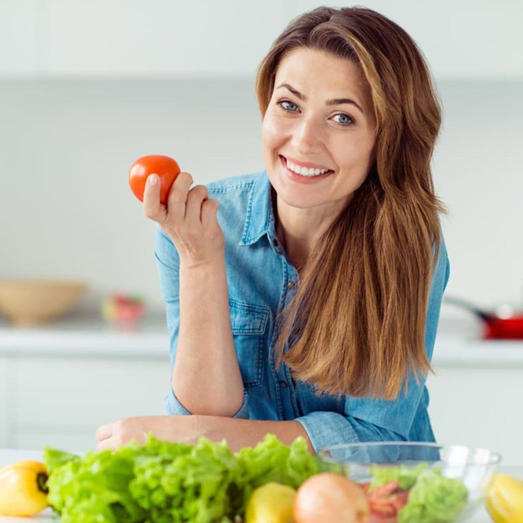 10 alimentos imprescindibles para las mujeres mayores de 40 años