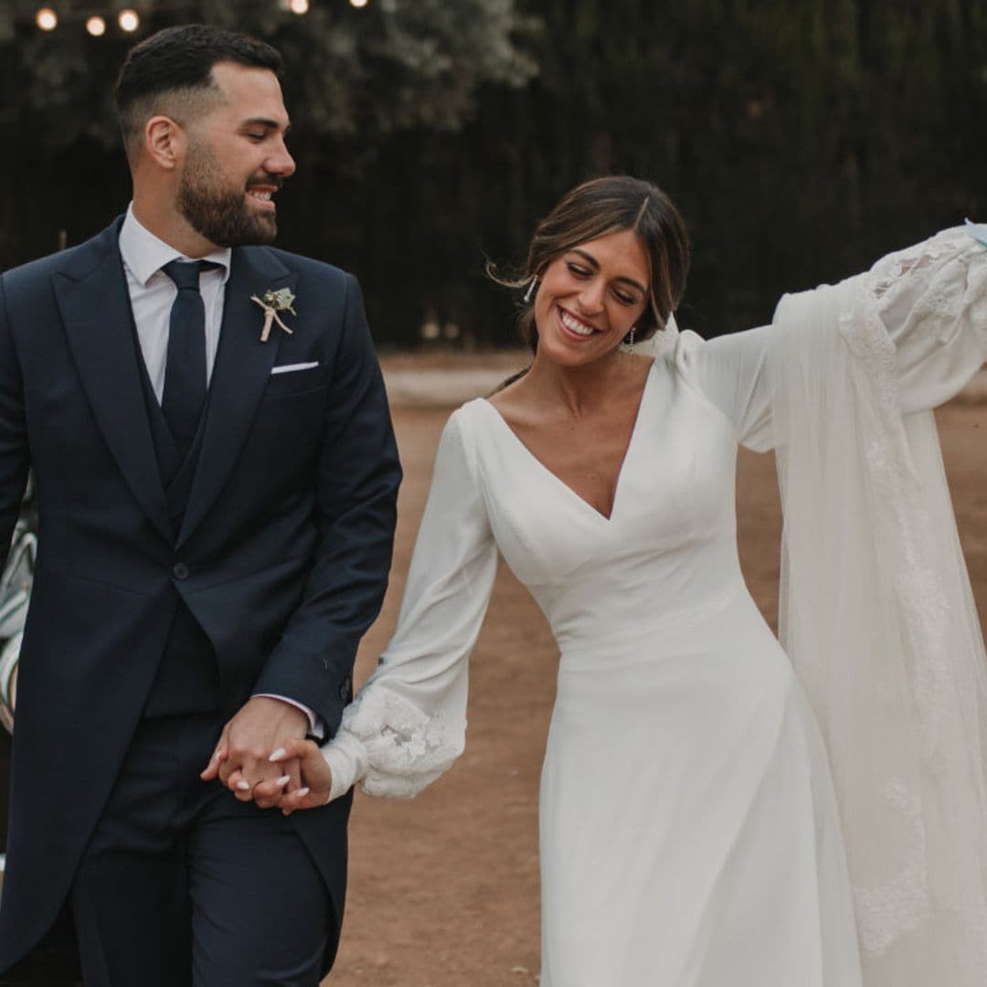 Tres vestidos de novia en uno, la elección de Marta para su boda en Granada