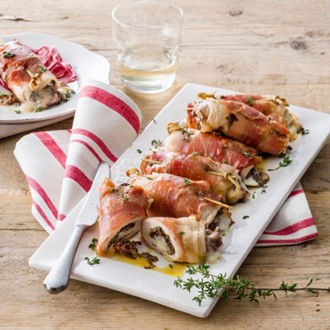 Rollitos de pavo y jamón rellenos de achicoria y queso