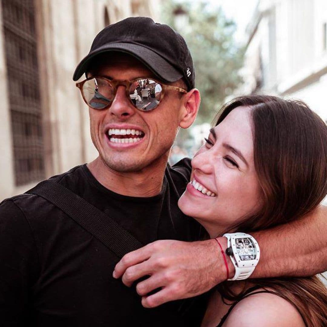 Javier ‘Chicharito’ Hernández y Sarah Kohan disfrutan del encanto de Sevilla