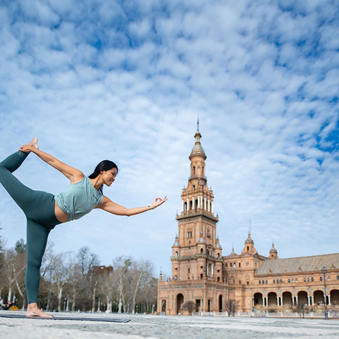 Expertos y principiantes coinciden: esta es la forma más fácil y divertida de iniciarte en el yoga