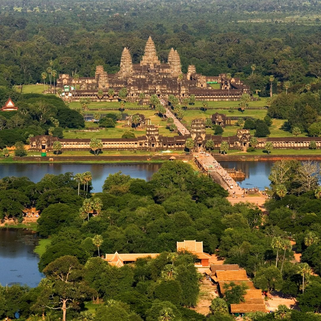 Vista aérea del sitio arqueológico de Angkor Wat, Camboya