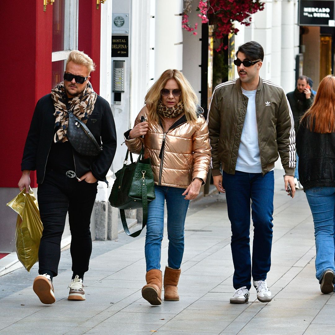 Belén Rodríguez e Iván Reboso de compras, a 28 de noviembre de 2024, en Madrid (España)