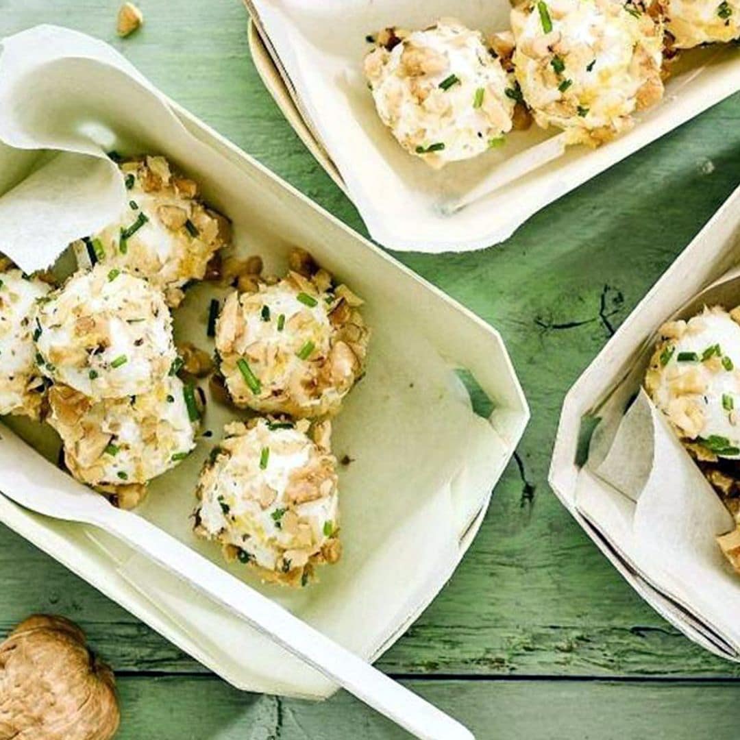 Bolitas de queso rebozadas con nueces