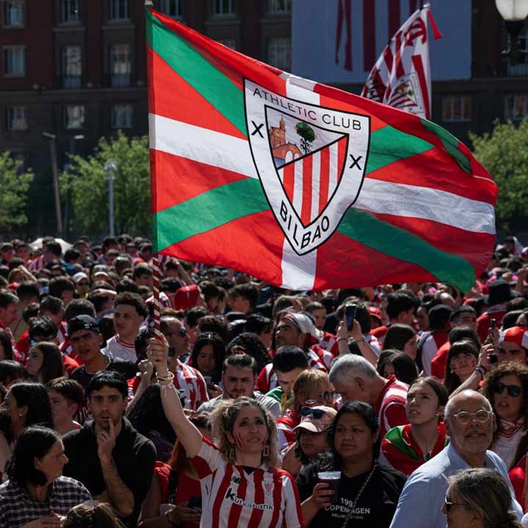 Las imágenes del fervor de los bilbaínos tras la conquista histórica del Athletic