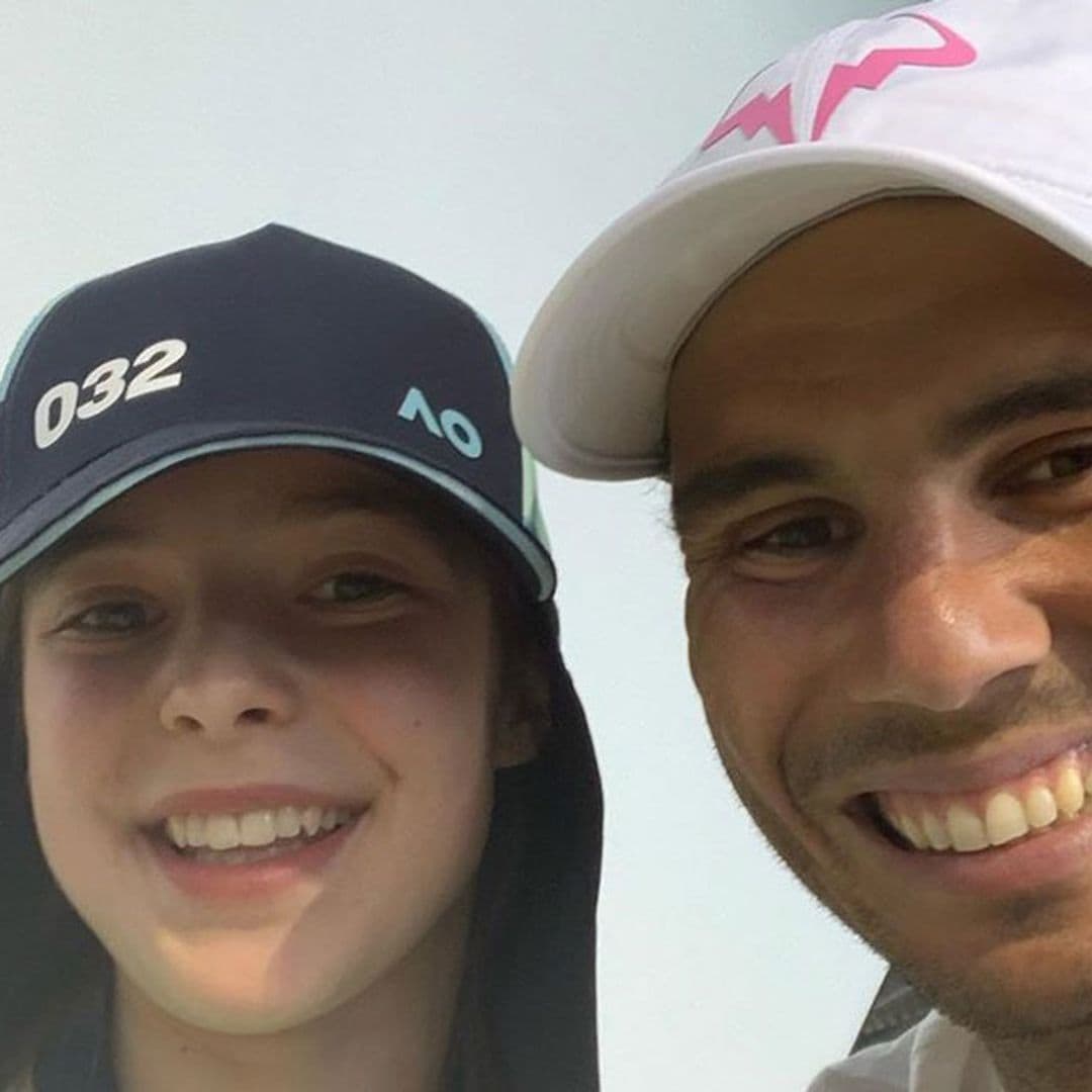 Rafael Nadal se reúne con la niña a la que dio un pelotazo y con toda su familia