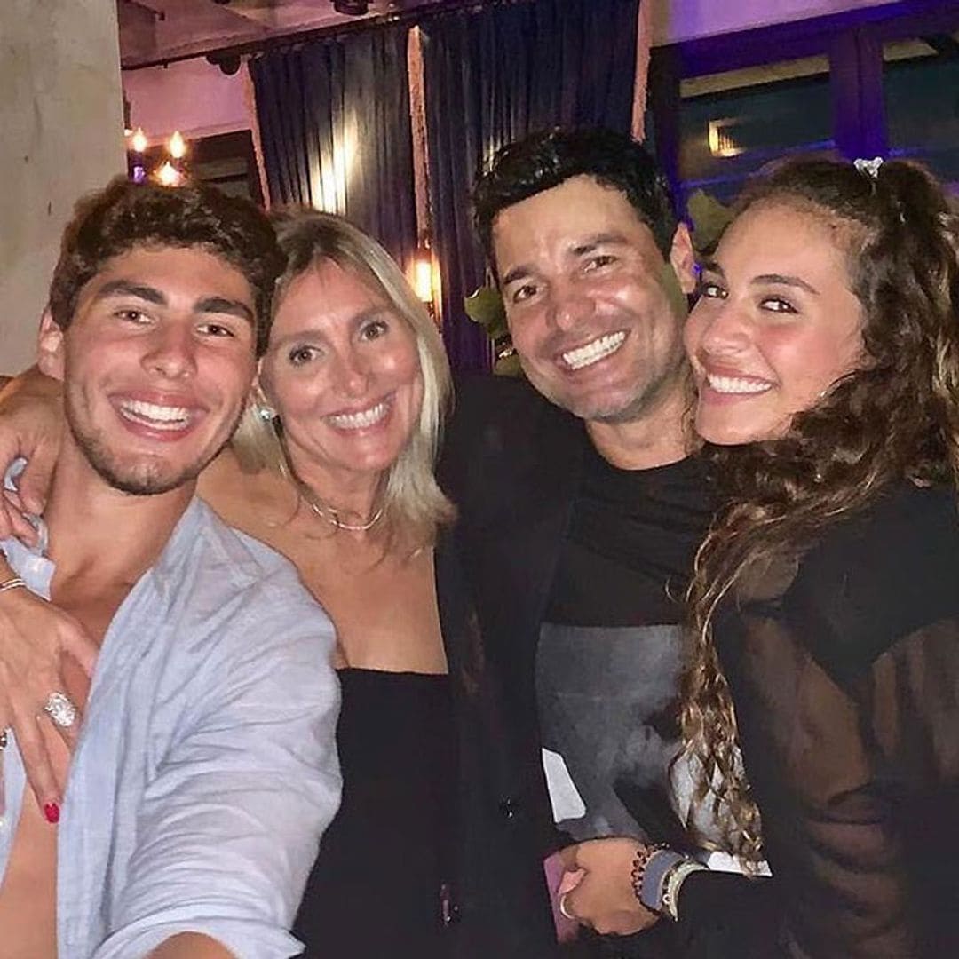 Casado durante más de treinta años y con dos hijos emprendedores: conoce a la familia de Chayanne