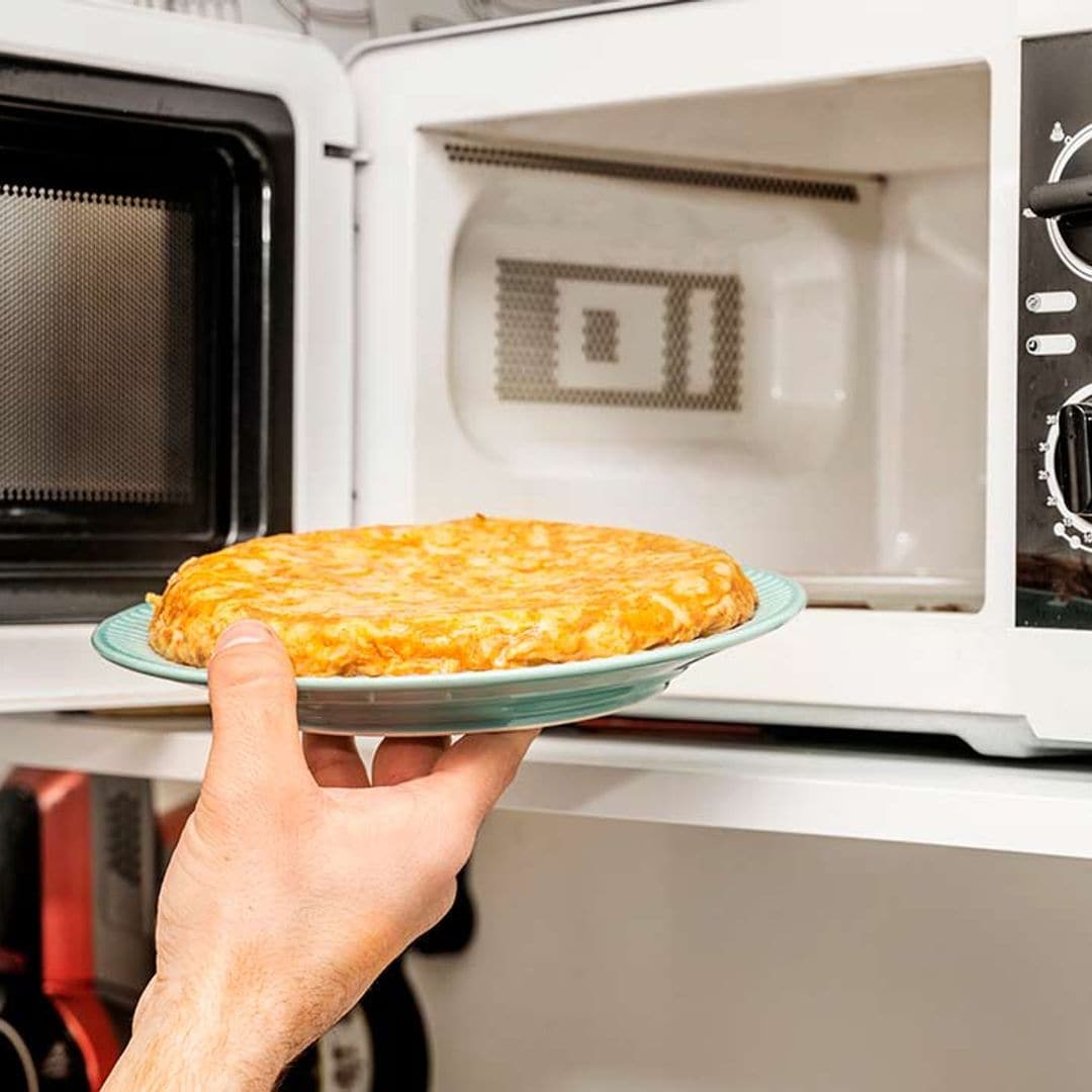 ¿Tortilla de patatas en el microondas? Sí, es posible y además sale bien