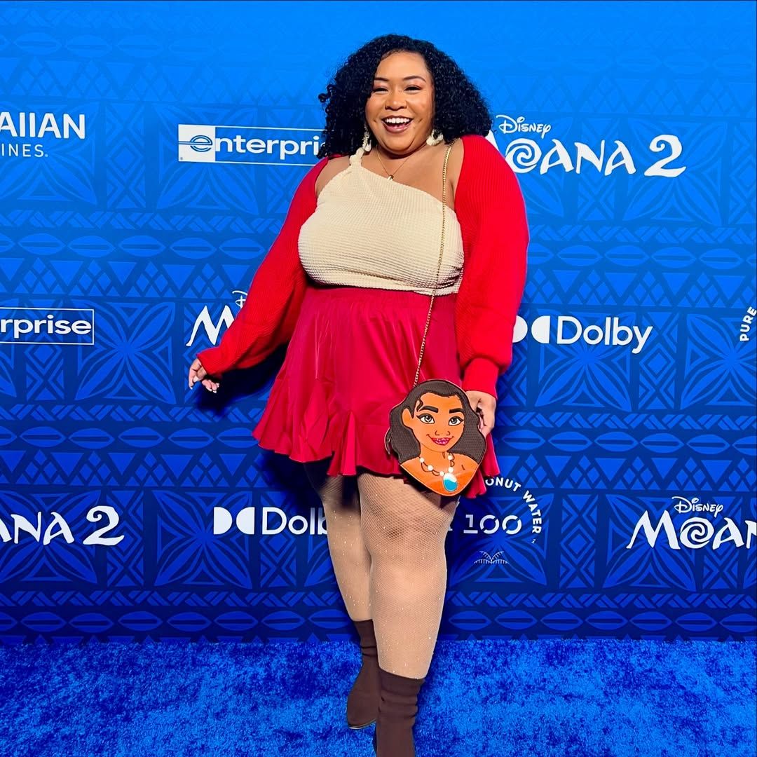 Muere la influencer de Disney Dominique Brown a los 34 años debido a una reacción alérgica