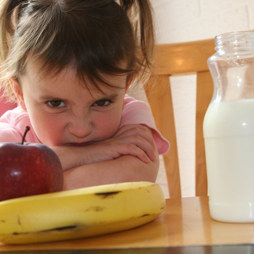 Los riesgos para la salud de los niños que no comen fruta a diario, en datos