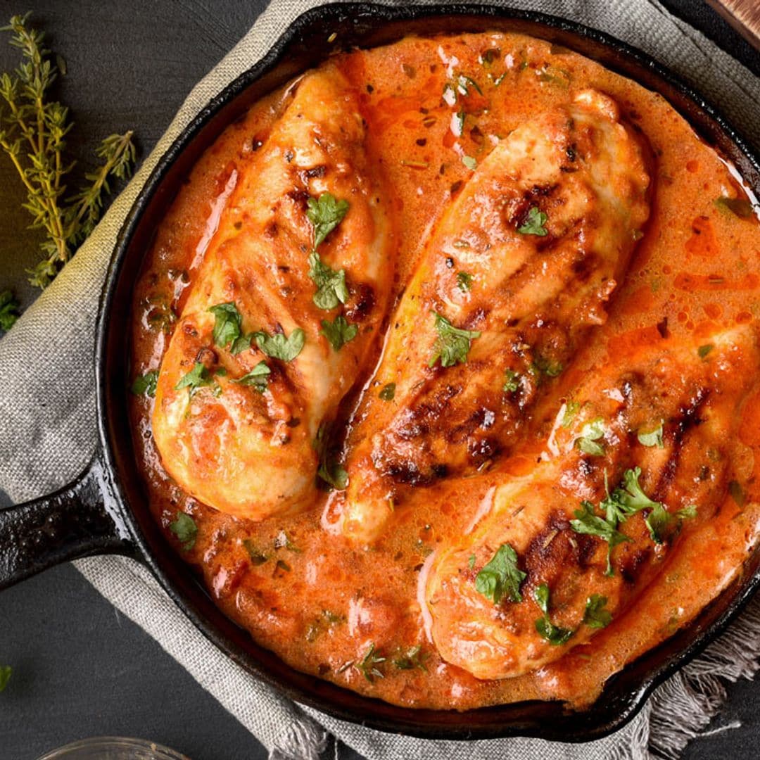 ¡No dejarás de rebañar! 12 recetas de pollo en salsa para chuparse los dedos