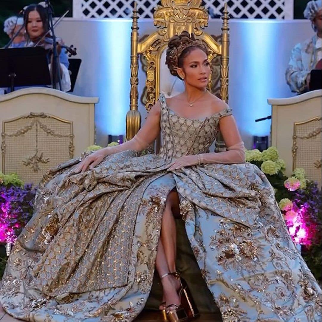 La espectacular fiesta de Jennifer Lopez por su 55 cumpleaños, ambientada en 'Los Bridgerton' y sin rastro de Ben Affleck