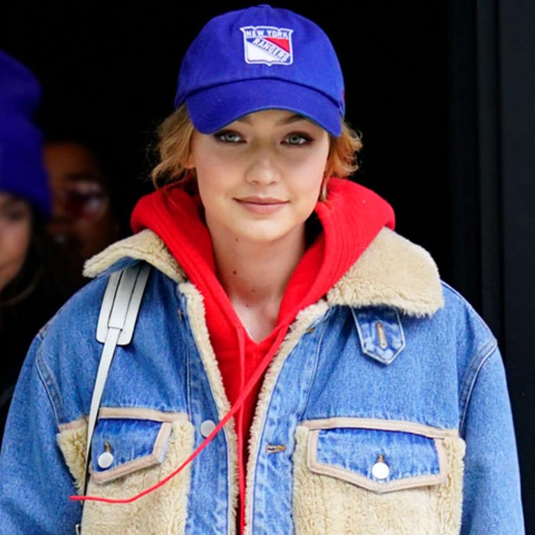 Gigi Hadid reinventa el look vaquero en 3 claves