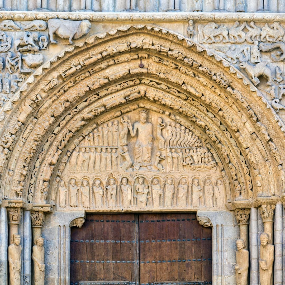 Portada románica de la iglesia de Santa María la Real de Sangüesa, Navarra