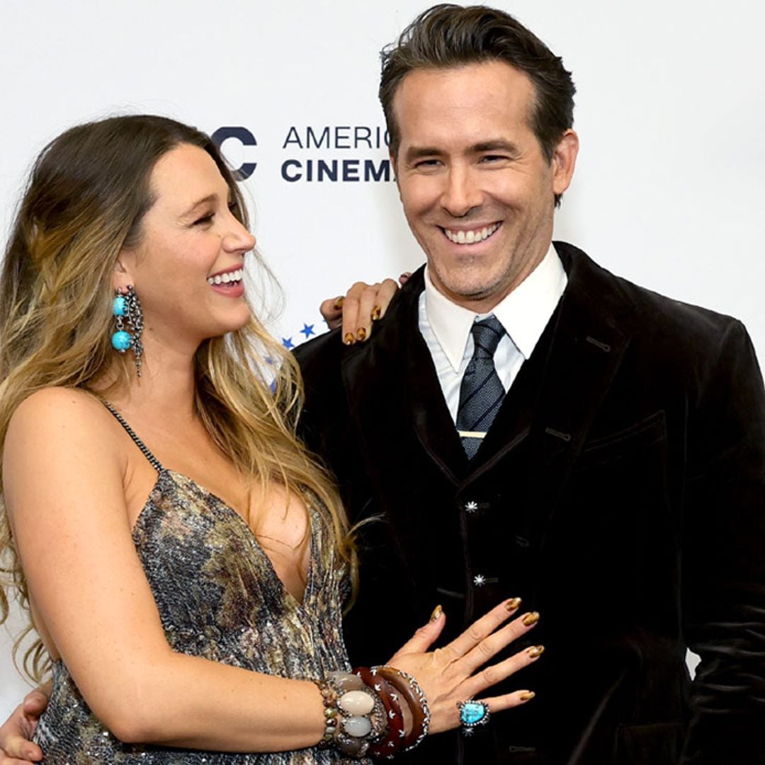 La gran noche de Ryan Reynolds con una embarazadísima Blake Lively y la 'pulsera de la suerte' de sus hijas