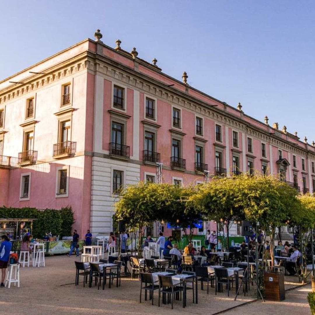 Cenar en el palacio de ‘La cocinera de Castamar’ es posible