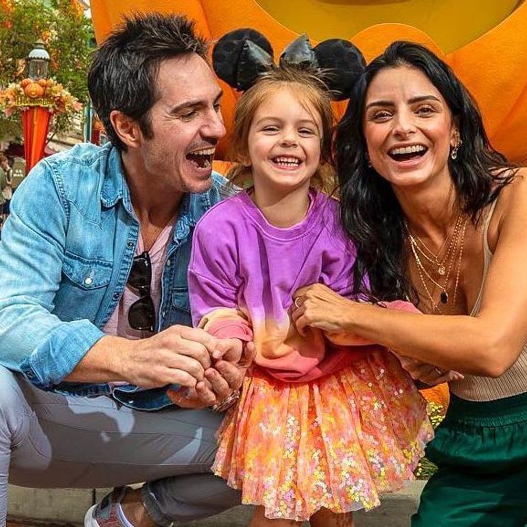 ‘Para mí es muy natural’, dice Aislinn Derbez de que su hija conviva con la novia de Mauricio Ochmann