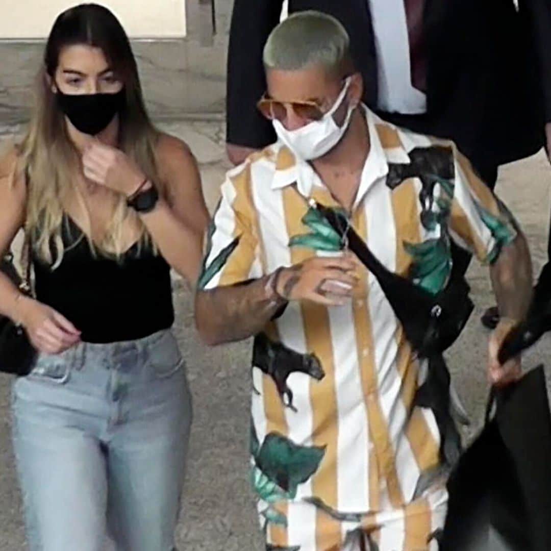 ¡No te lo pierdas! Maluma se pasea con su nueva novia por las calles de Miami