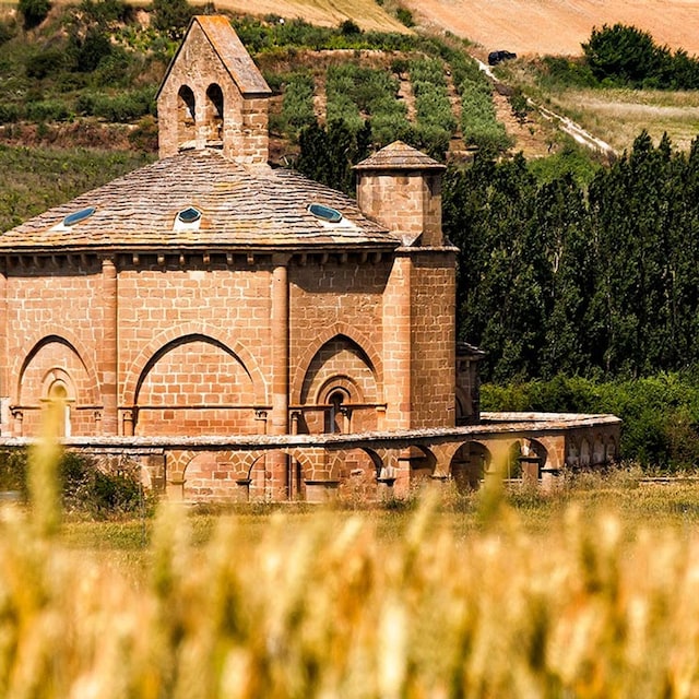 santa maria eunate navarra