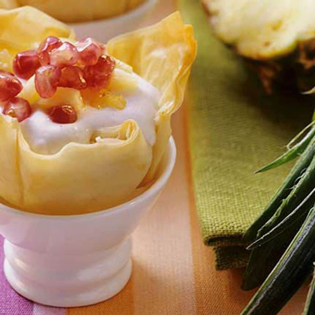 Mini tartaletas de yogur y piña