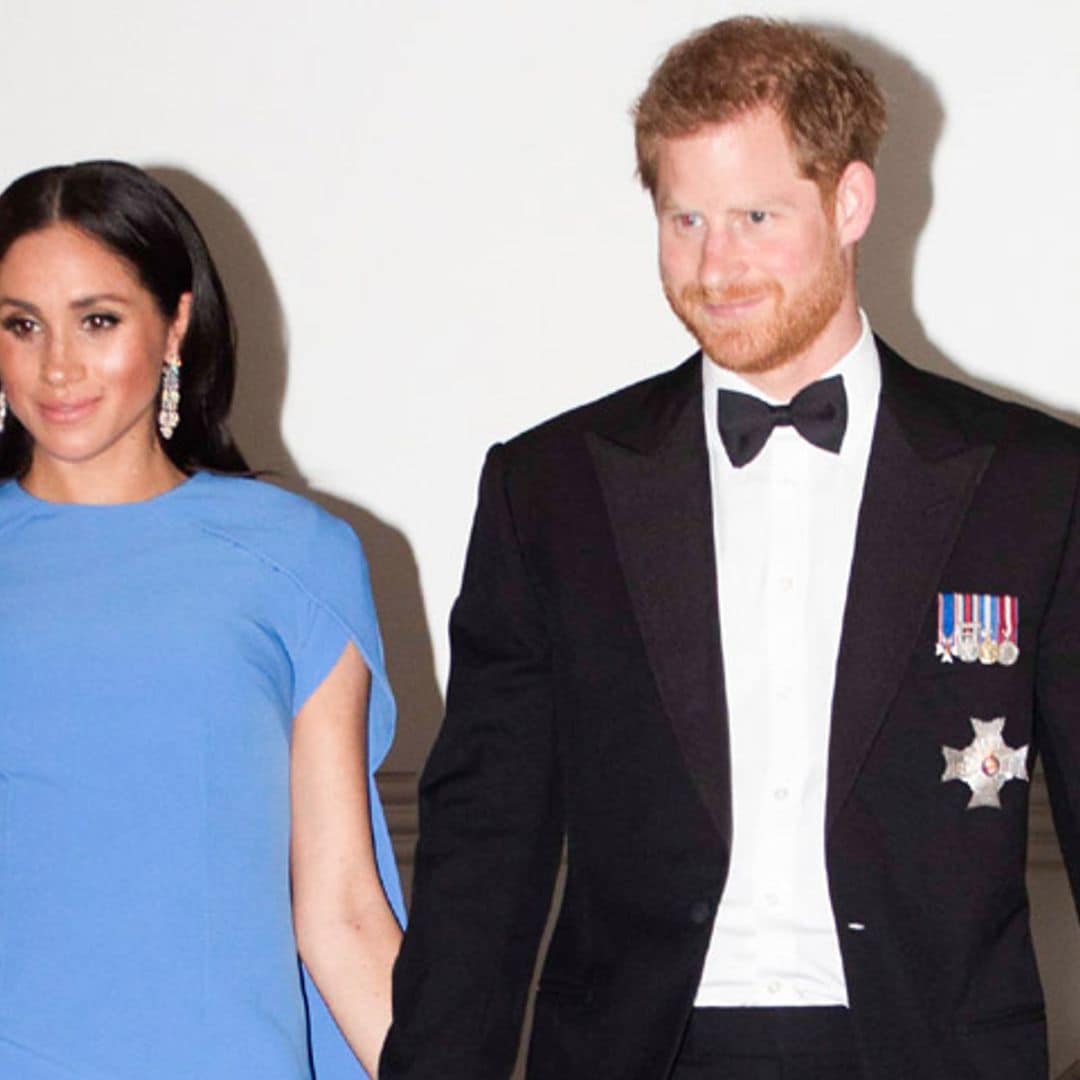 ¡Digno de alfombra roja! Meghan Markle impacta con su primer vestido premamá de gala