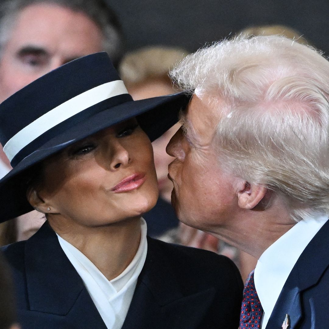 El comentado 'no beso' entre Donald Trump y su esposa, Melania, durante la  investidura presidencial