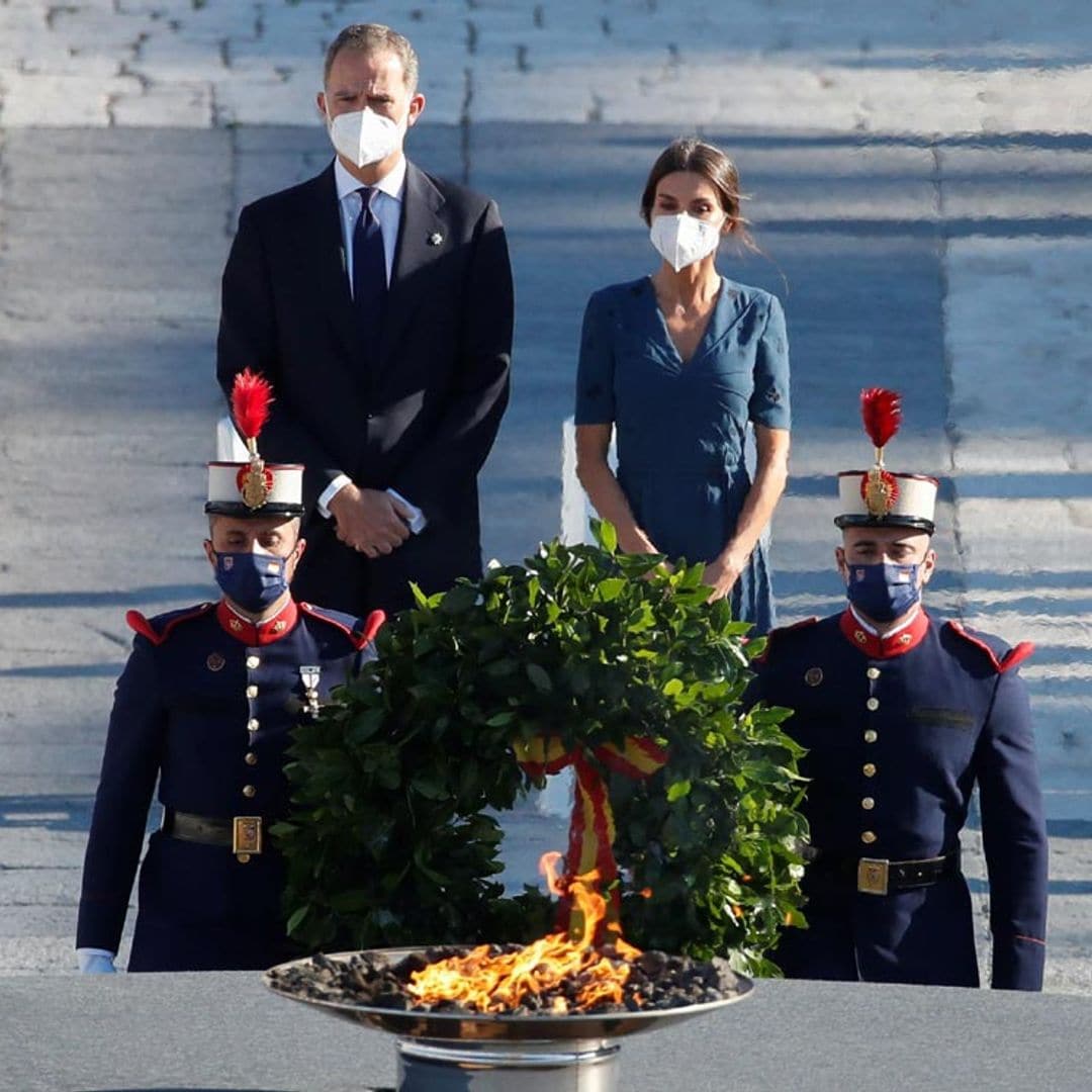 Los reyes Felipe y Letizia recuerdan a los sanitarios fallecidos y víctimas de la pandemia en un homenaje de Estado