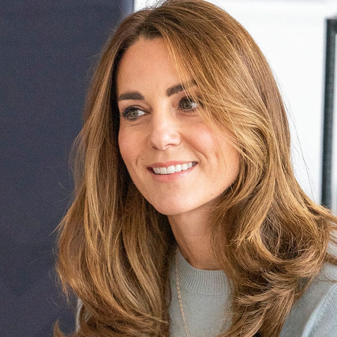 Kate Middleton amplía su armario 'working' con el traje que permite ahorrar en ropa