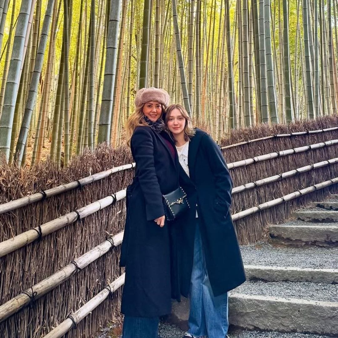 Andrea Legarreta cumple un sueño y disfruta de Japón con su hija Nina