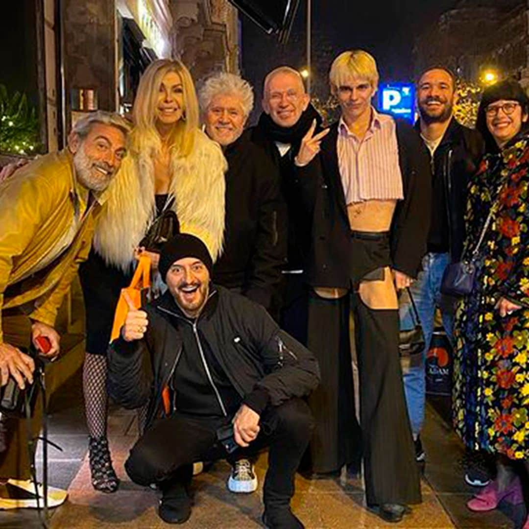 Almodóvar, Jean Paul Gaultier y Samantha Hudson: divertido encuentro en plena Gran Vía madrileña