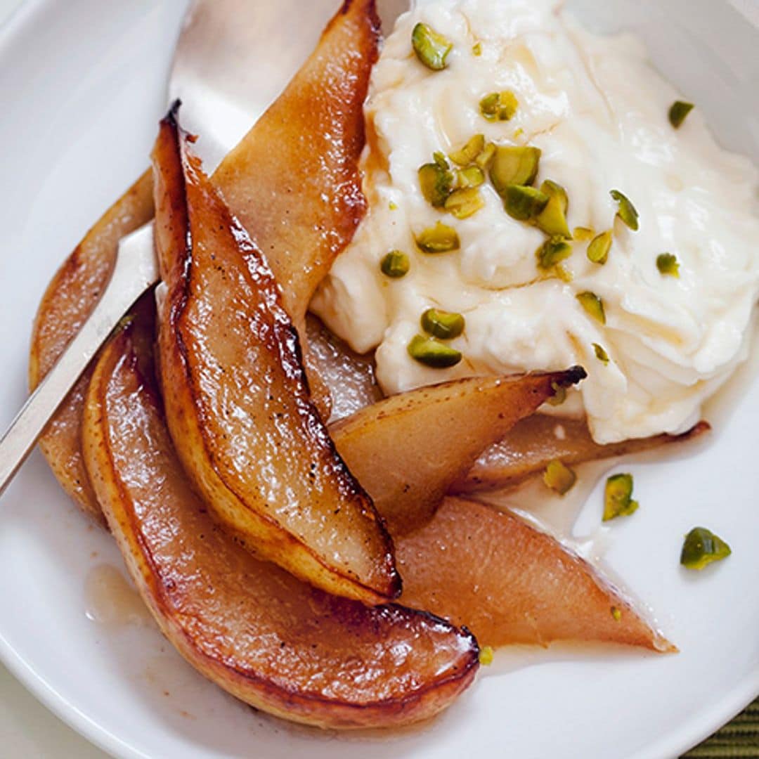 Peras al caramelo con frutos secos