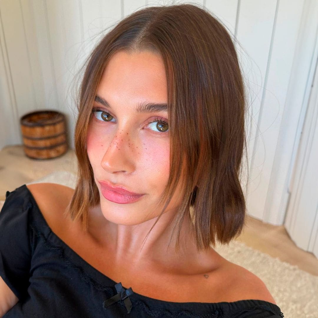 El truco de Hailey Bieber para salir siempre guapa en sus 'selfies'