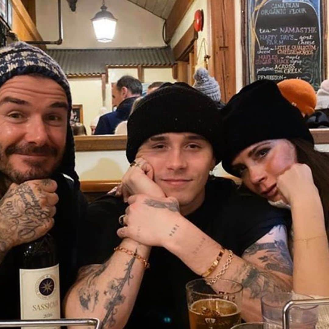 Brooklyn Beckham sorprende a sus padres con un bonito mensaje durante su viaje de nieve a Canadá