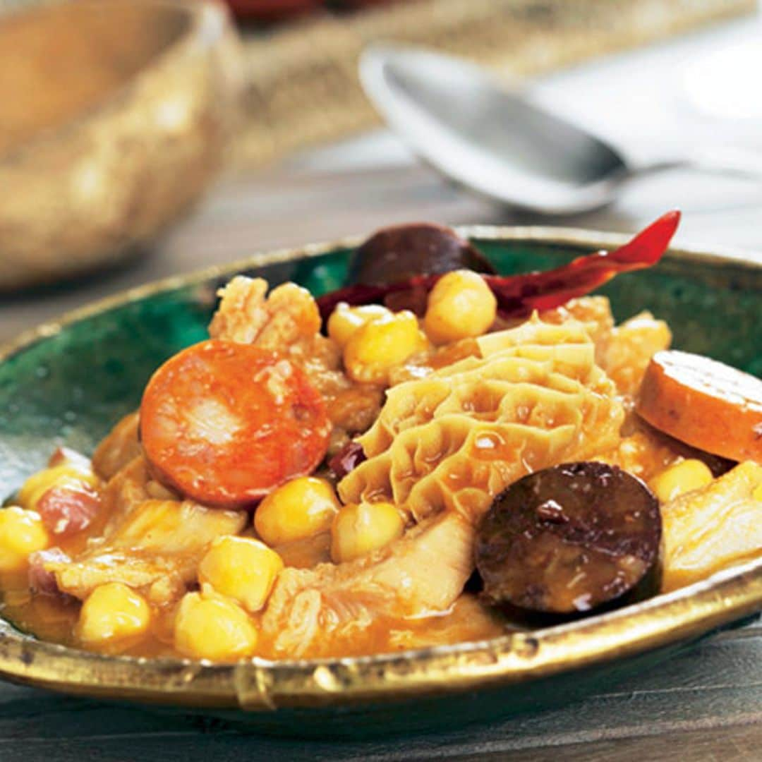 Callos con garbanzos