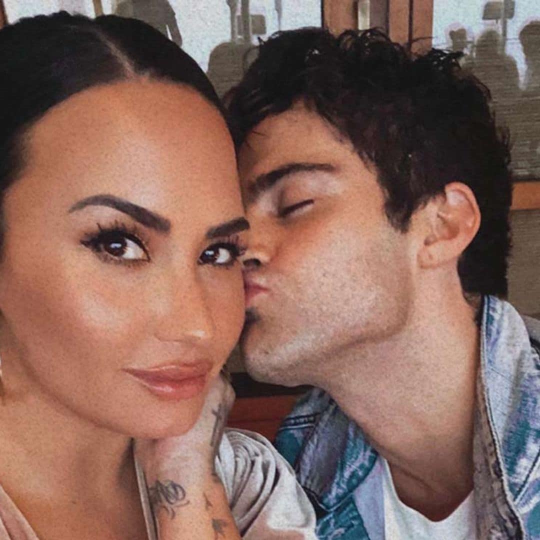 Max Ehrich comparte fotos inéditas de la pedida de mano a Demi Lovato para felicitarla el cumpleaños