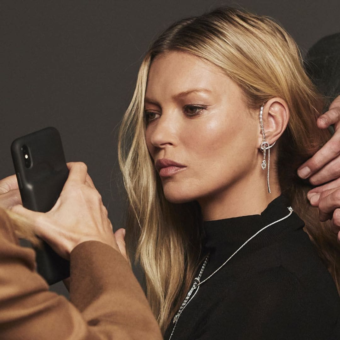 Kate Moss afianza su faceta como diseñadora de joyas con una colección increíble