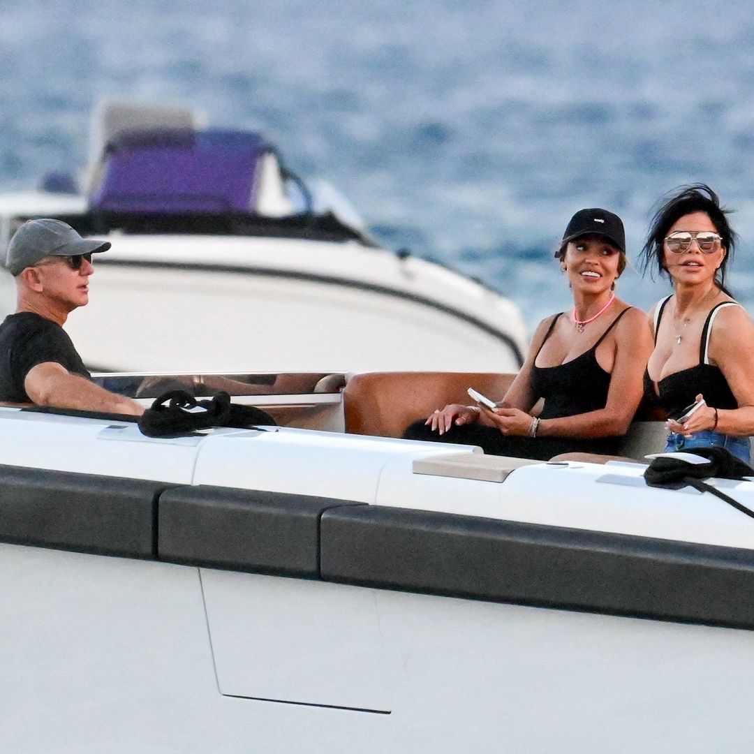 Lauren Sánchez y Jeff Bezos, de vacaciones junto al ex de ella, Tony Gonzalez y la esposa de él