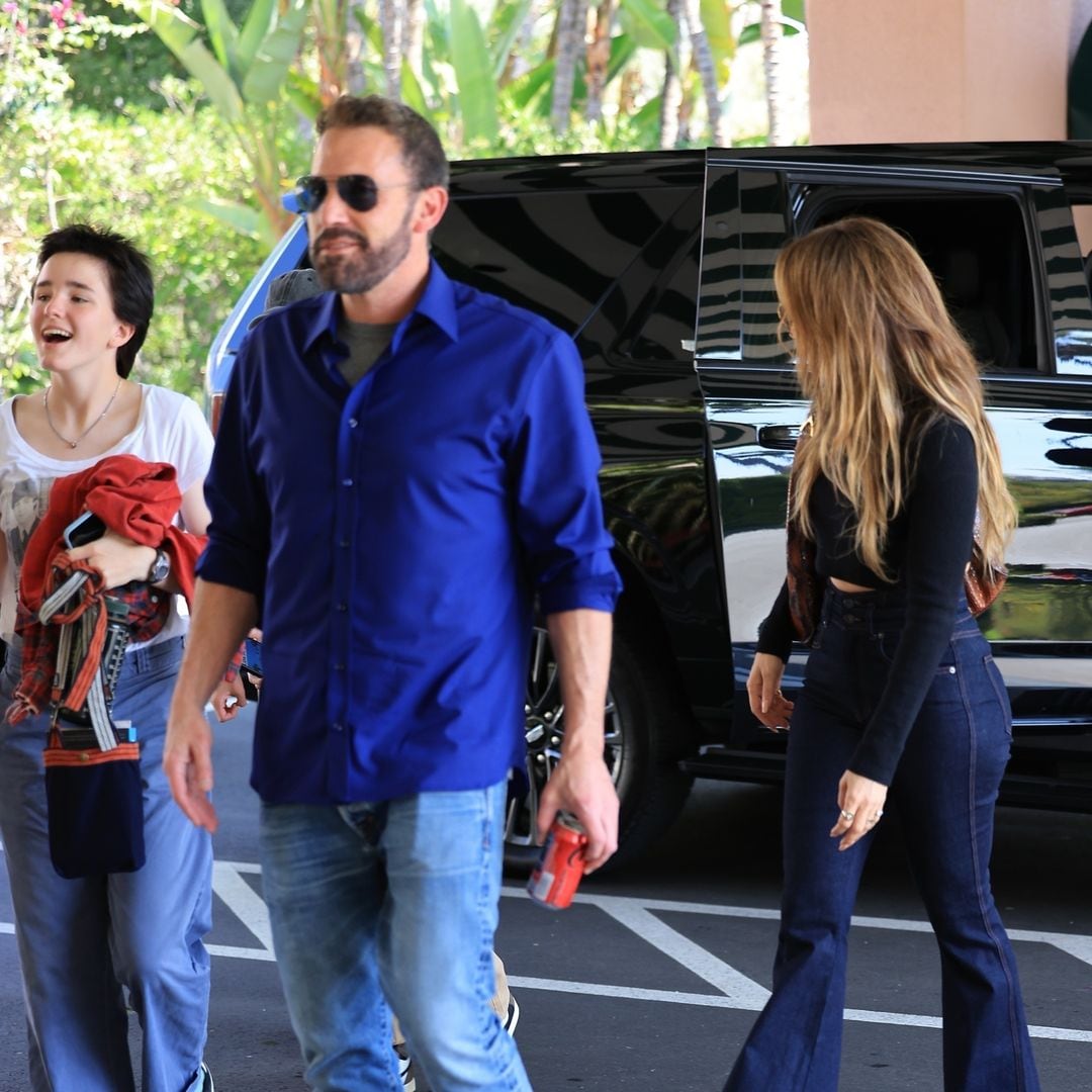 Las imágenes del primer encuentro público de Jennifer Lopez y Ben Affleck tras su ruptura en un almuerzo con sus hijos