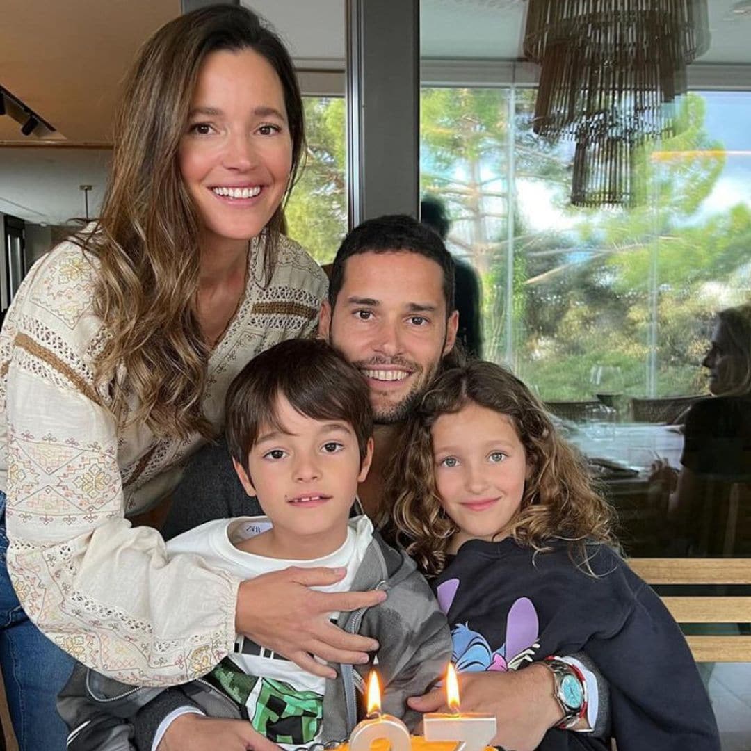Mario Suárez celebra su 37 cumpleaños arropado por su familia y con sus hijos, ¡qué mayores!