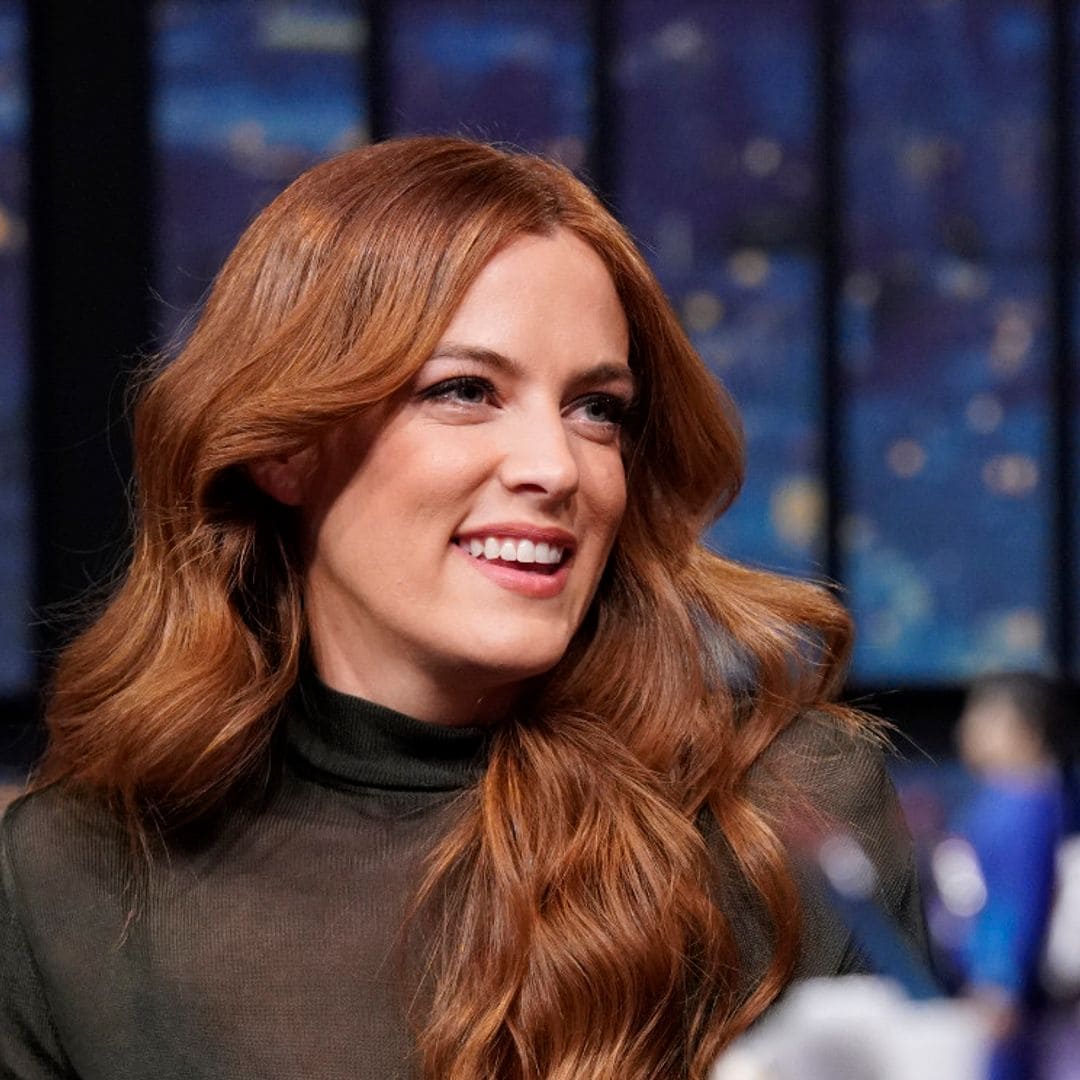 Riley Keough comparte su lado más privado tras el alejamiento de su abuela Priscilla Presley