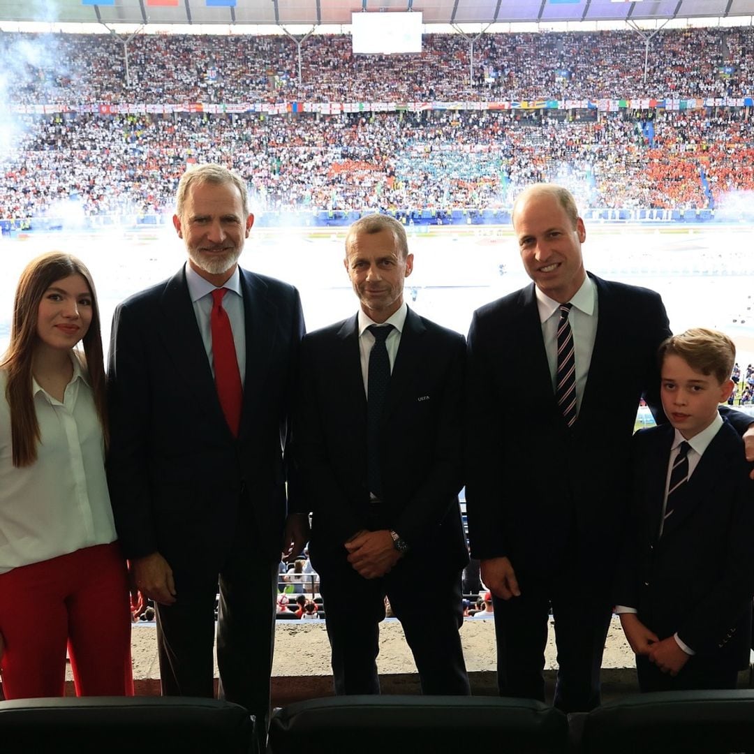 El príncipe William y su hijo George coinciden con el rey Felipe y la infanta Sofía en la final de la Eurocopa