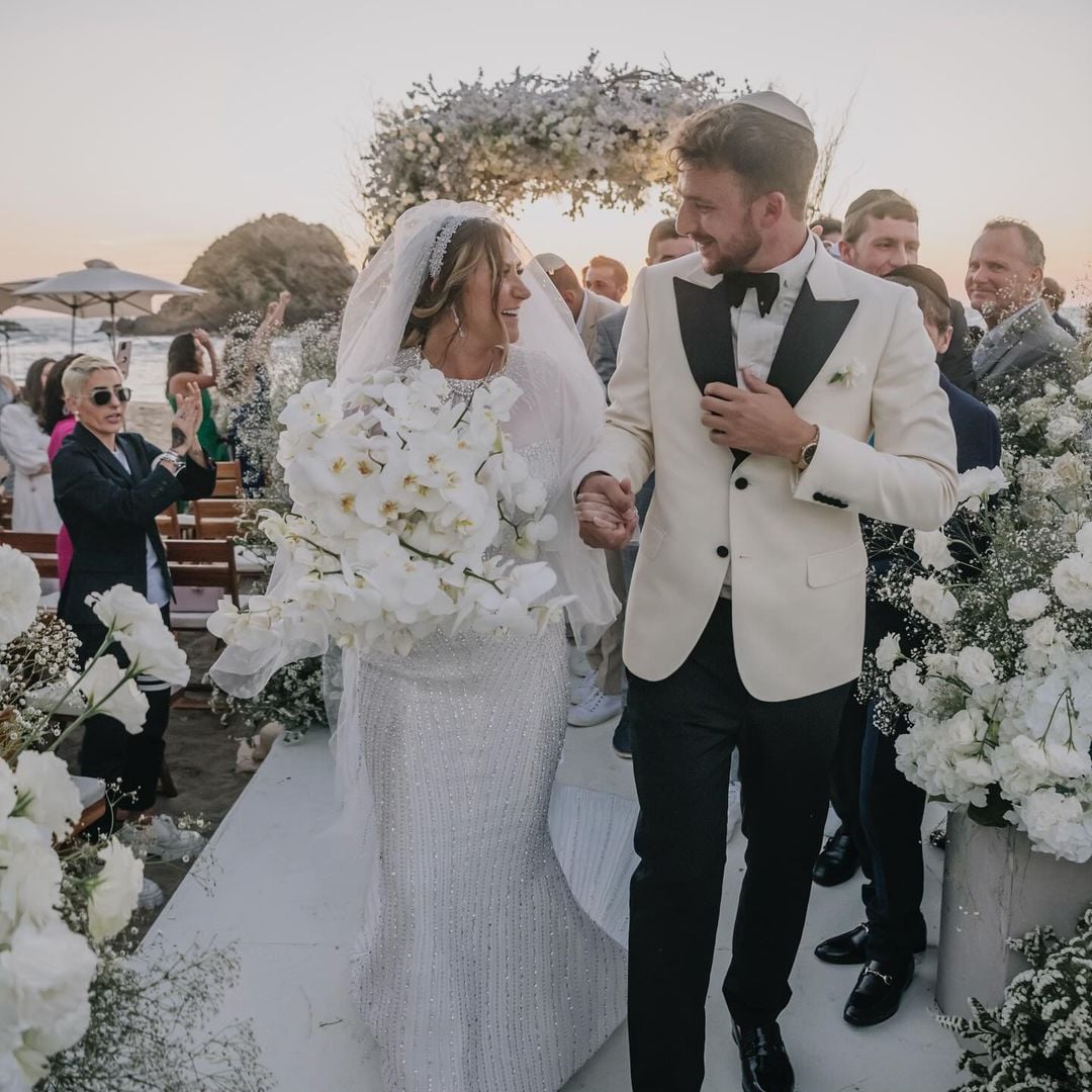 Therese, la hija de Adela Micha, celebra su primer aniversario de bodas