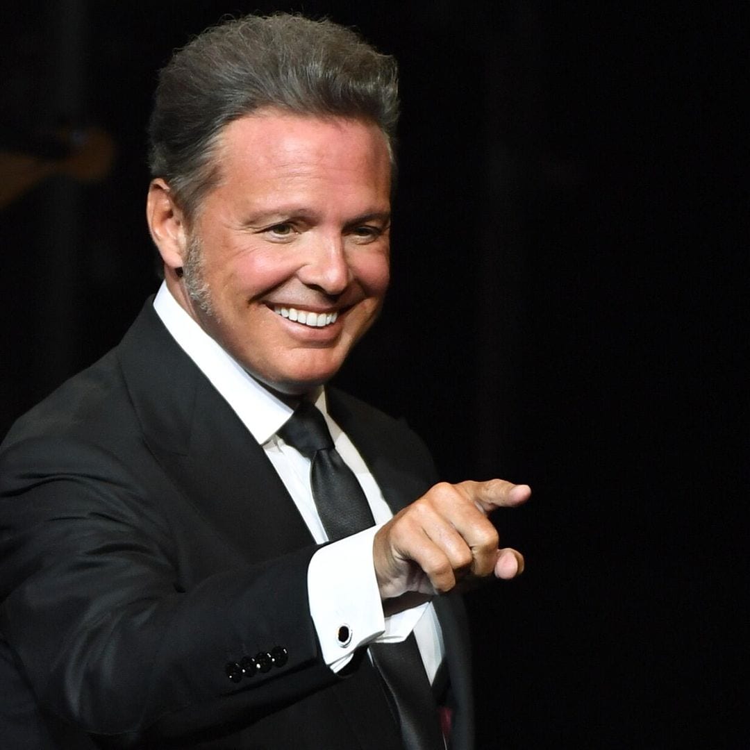 Luis Miguel dio el mejor regalo el día de los enamorados: una nueva gira este 2023