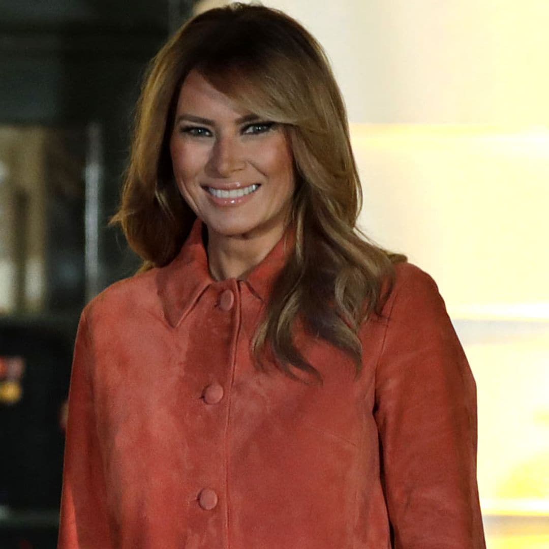 El look en 'tres texturas' con el que Melania Trump evita la polémica de años anteriores