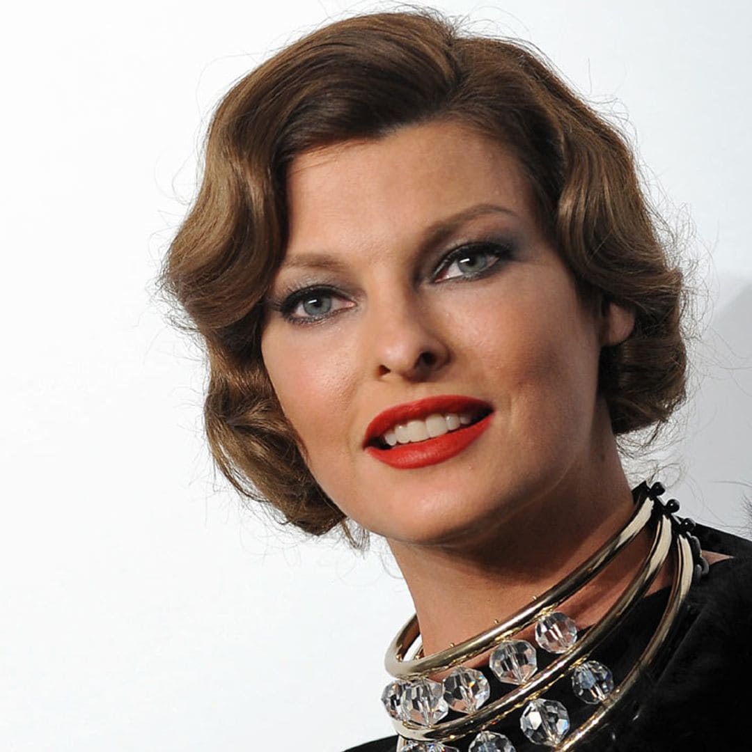 Linda Evangelista recibe el cariño de las supermodelos de los 90 tras su difícil confesión