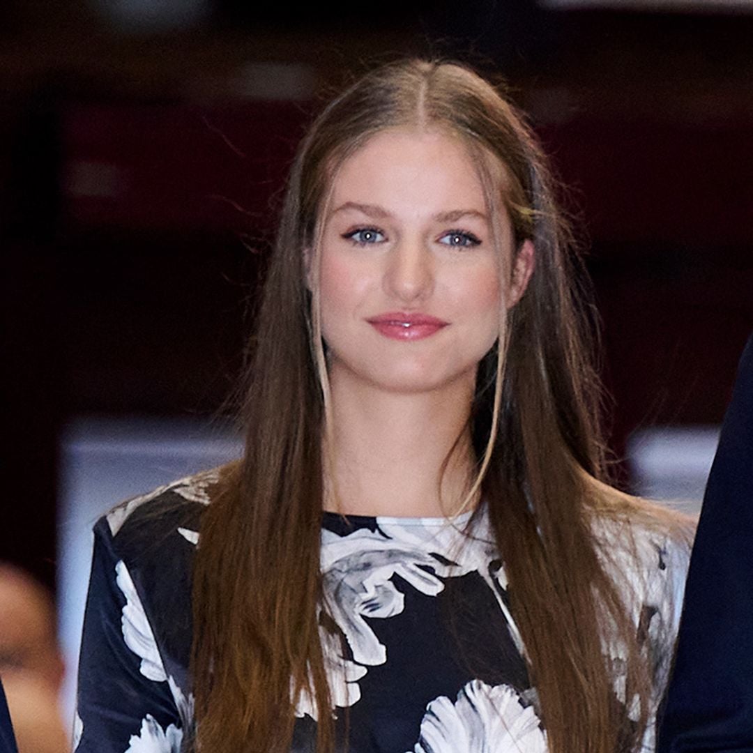 Leonor estrena un minivestido floral por menos de 60 euros en el concierto Premios Princesa de Asturias