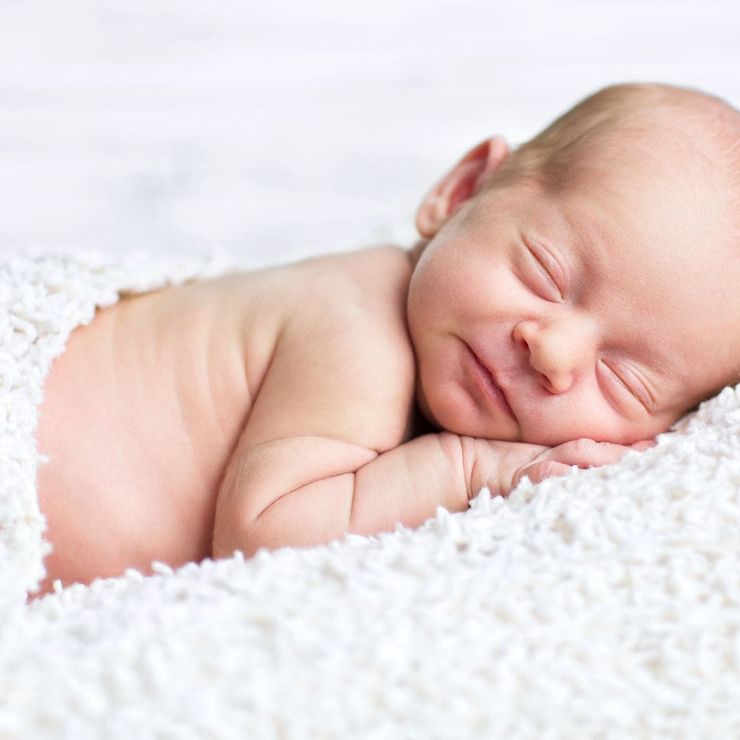 ¿Qué te puede alertar de la cabecita de tu recién nacido?
